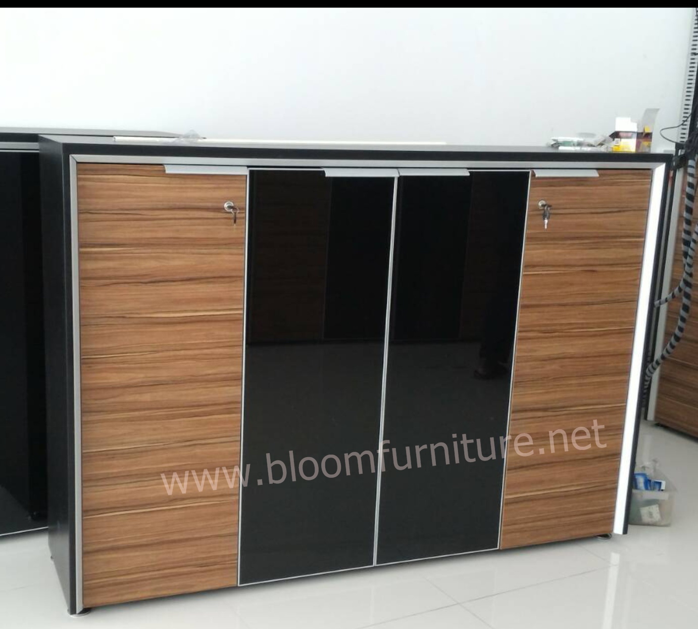 ตู้เก็บเอกสารหน้าไม้เมลามีน รุ่น Grand B-Walnut