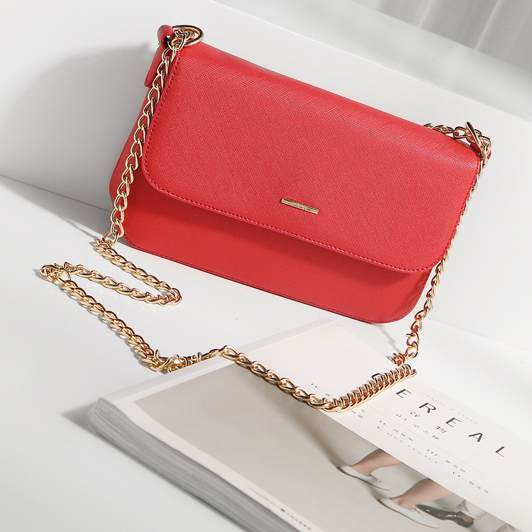 Bershka Slim Chain Sling Bag