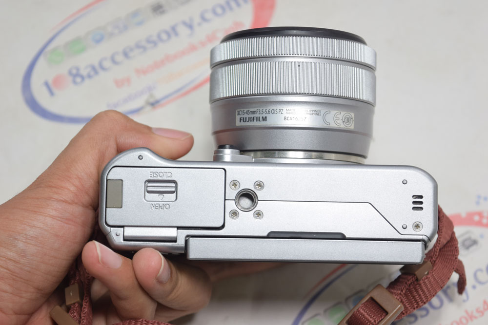 ขายกล้อง Fujifilm X-A5 + เลนส์ 15-45mm สีน้ำตาล มี Wifi กล้องศูนย์ไทย อุปกรณ์ครบ