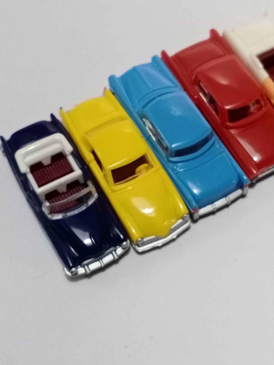 Model Car รวมรถ ชุด 5 คัน สเกล 1:87 (HO scale) Kinder Surprise Egg เยอรมัน