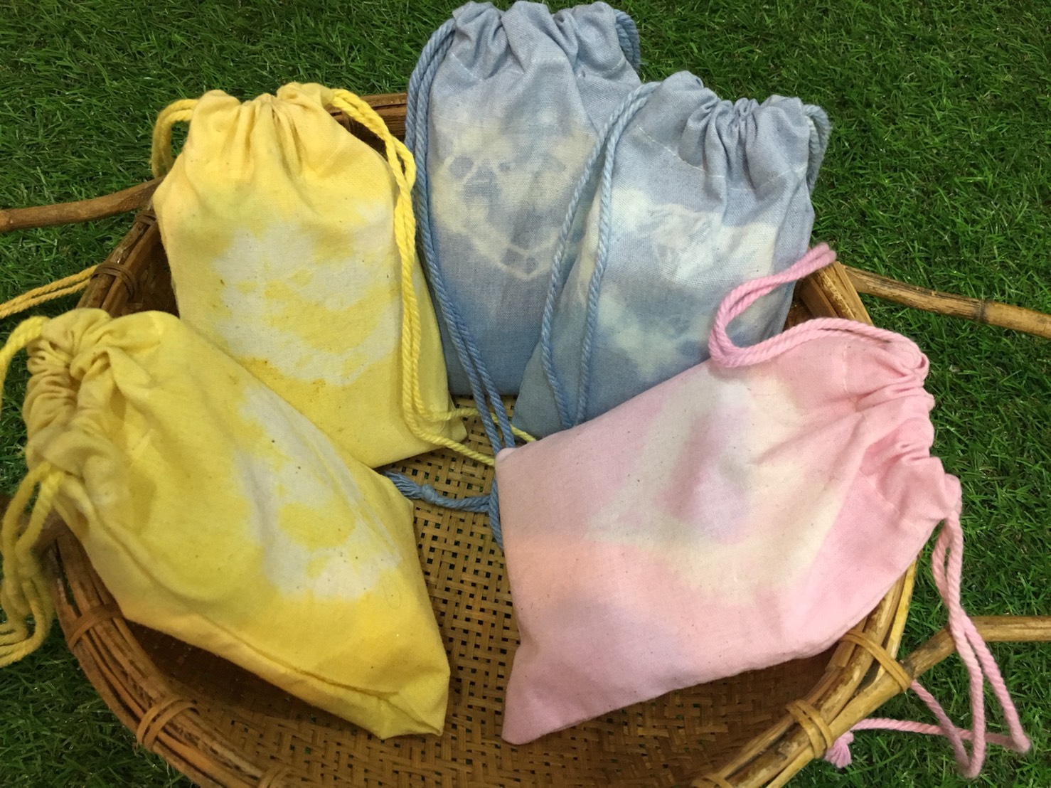 กระเป๋ามัดย้อมเล็ก E1