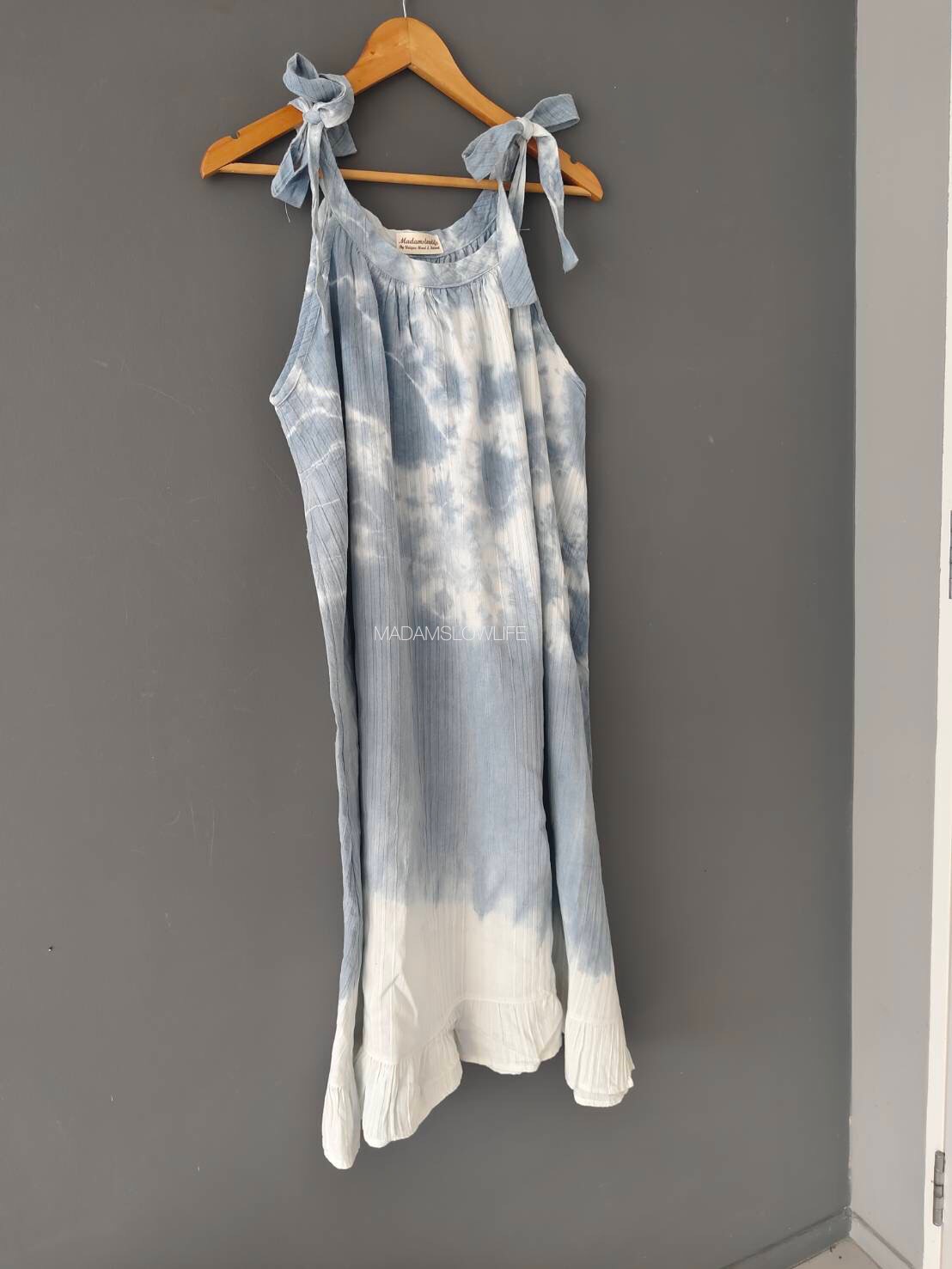 ชุดเดรสผู้ใหญ่นางฟ้ามัดย้อมสีฟ้าเทา Size: F