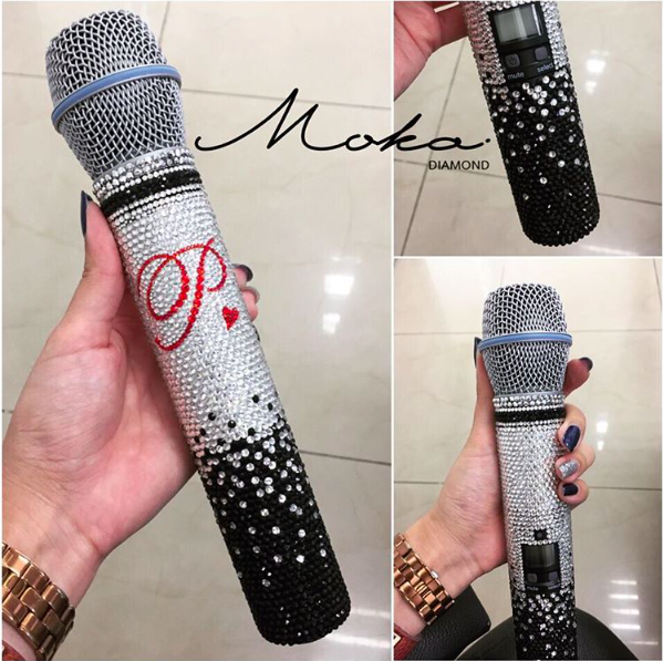 ไมโครโฟนติดเพชร Microphone Diamond
