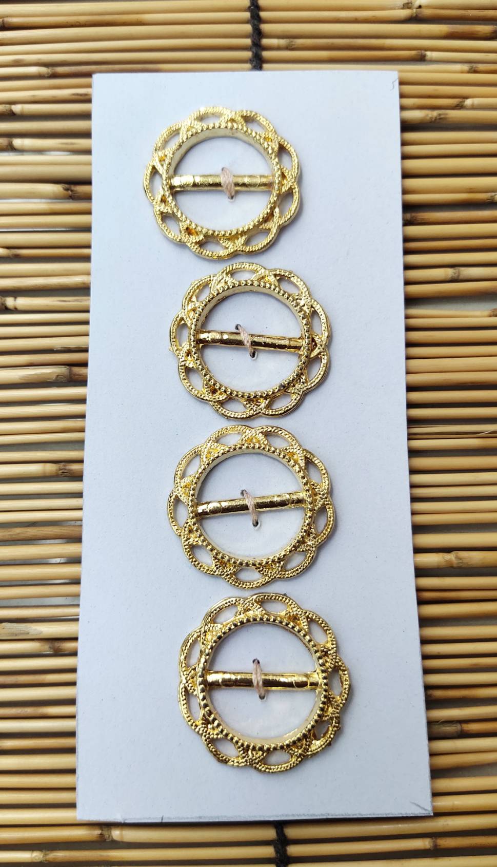 หัวเข็มขลัดโลหะชุบทอง 4 ชิ้น