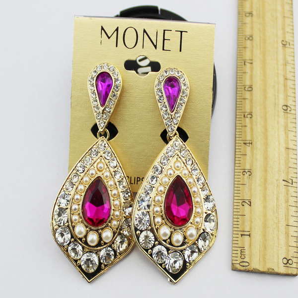Dianond Earring - Pink
