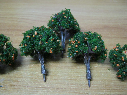 ต้นส้ม สเกล 1:300 สูง 4 ซ.ม. / 10 ต้น