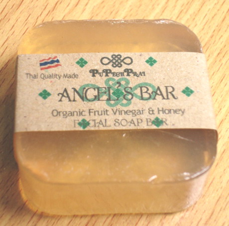 ANGEL'S BAR สบู่ล้างหน้าสูตรกวาวเครือขาวสกัด 50 g. White Koaw Krua Facial Soap Bar 50 g.