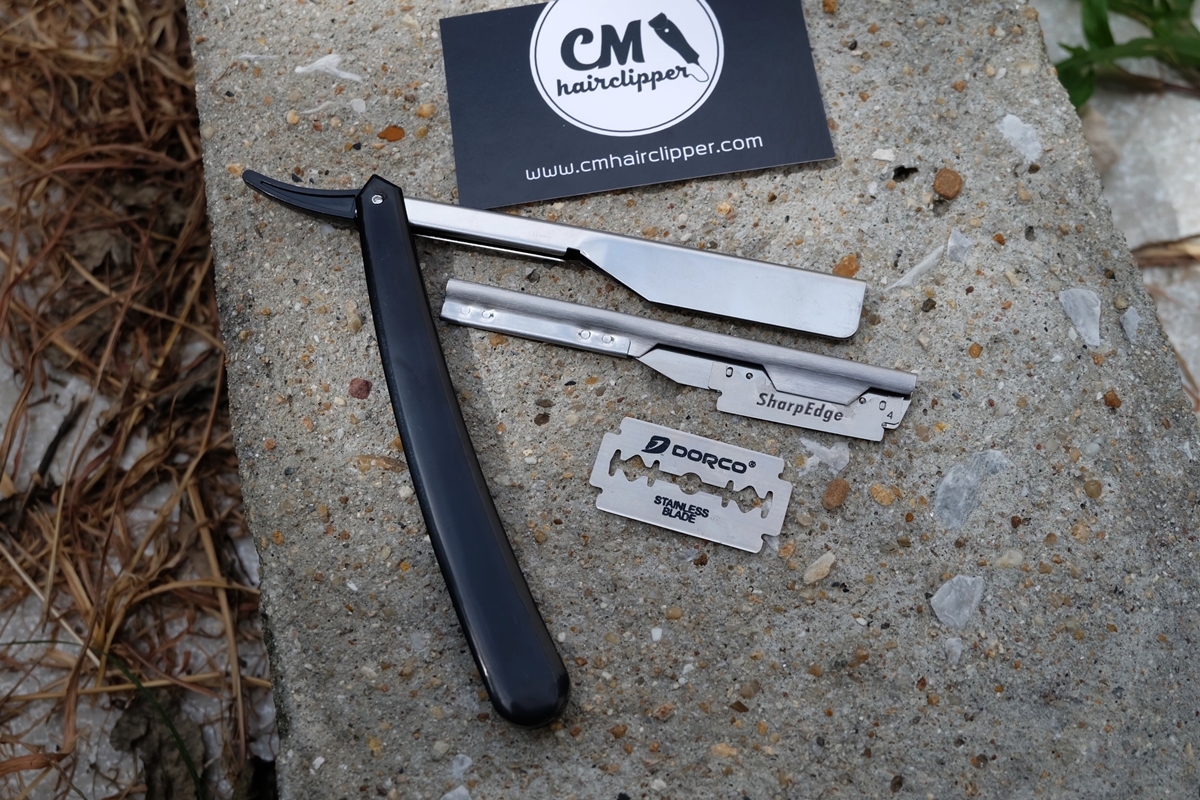 มีดโกนพับด้ามพลาสติก Vintage Razor Black