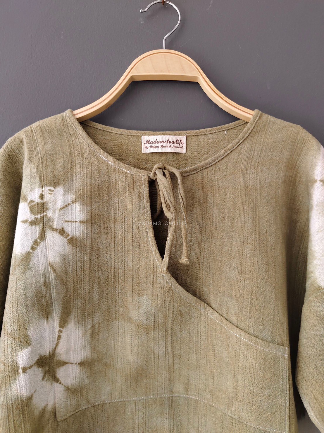 เสื้อผูกโบว์ด้านหน้าสไตล์ญี่ปุ่น Size:F มีสีคราม เขียว น้ำตาล