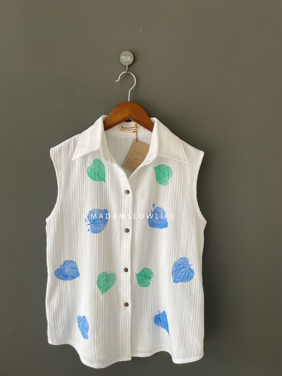 เสื้อแขนกุดผู้หญิง Size: M L XL พิมพ์ใบไม้ด้วยสีปลอดสารพิษ