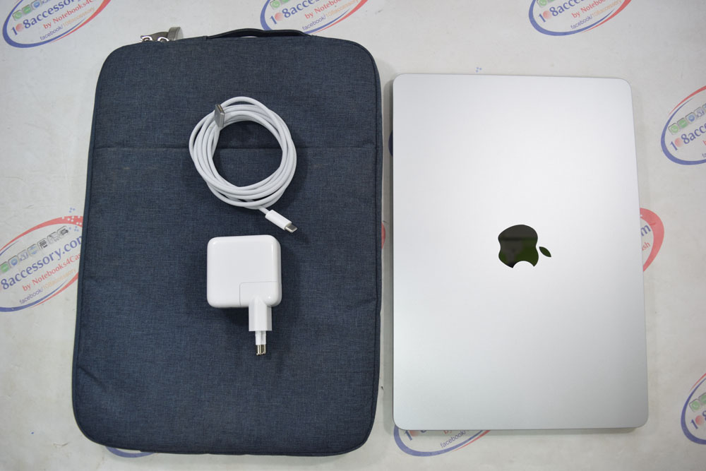 เหมือนใหม่ ! MacBook Air M2 (13-inch 2022) Silver สุขภาพแบต 100% ประกัน AppleCare+ ถึงปี 70
