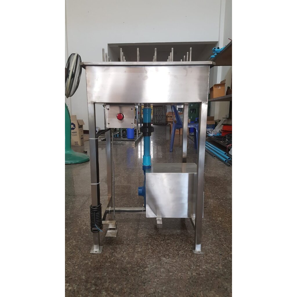 เครื่องล้างขวด12หัวมีปั๊ม