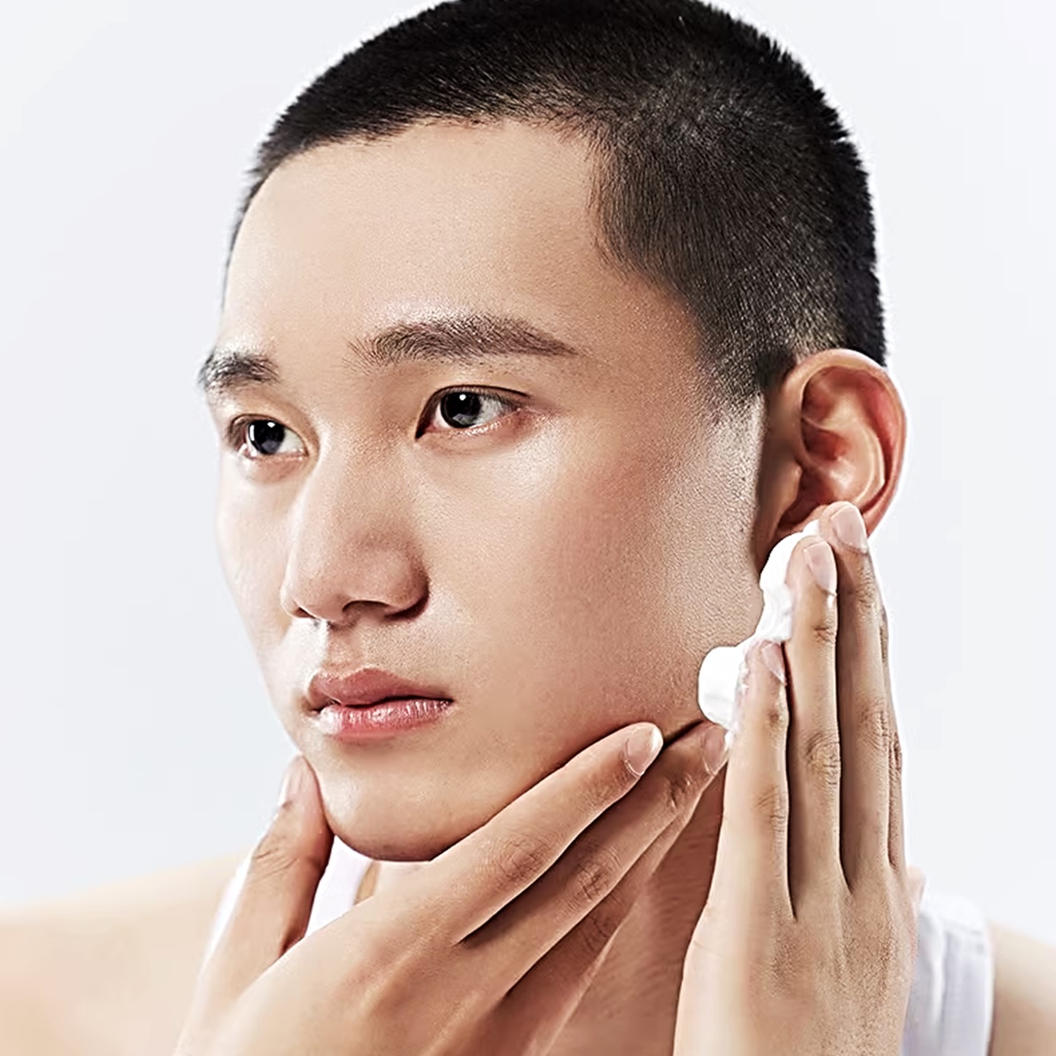 JVR Powerful Clarity Smooth Clear Cleanser 100ml ผลิตภัณฑ์ทำความสะอาดผิวหน้าผู้ชายสูตรพิเศษเพื่อผิวสะอาดเนียนใสสดชื่นแลดูอ่อนกว่าวัย