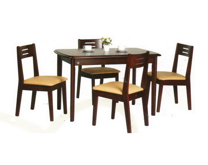 ชุดโต๊ะอาหารไม้ยางพารา 4 ที่นั่ง