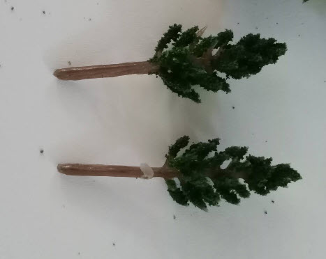 ต้นสน (Pine) สเกล N-Z สูง 3.8 ซ.ม. / 25 ต้น