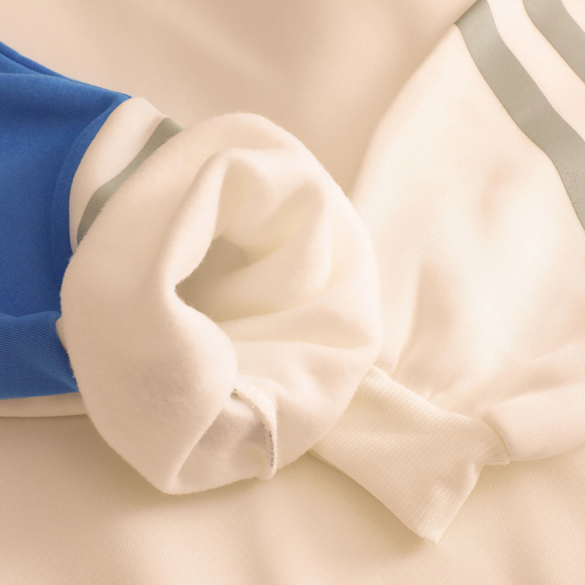 เสื้อกันหนาวมีฮู้ด ลาย โทโทโร่เพื่อนรัก (My Neighbor Totoro)