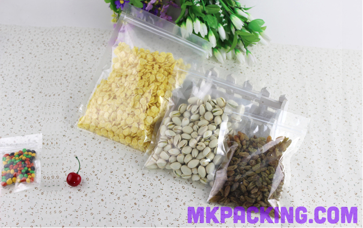 ถุงพลาสติกใส ซิปล็อค ตั้งไม่ได้ ขนาด 10x15cm