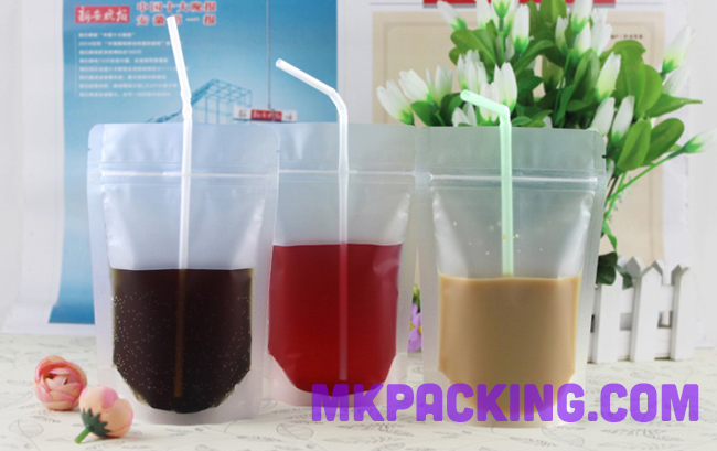 ถุงพลาสติกขุ่น ซิปล็อค ตั้งได้ ขนาด 20x30 + 5cm