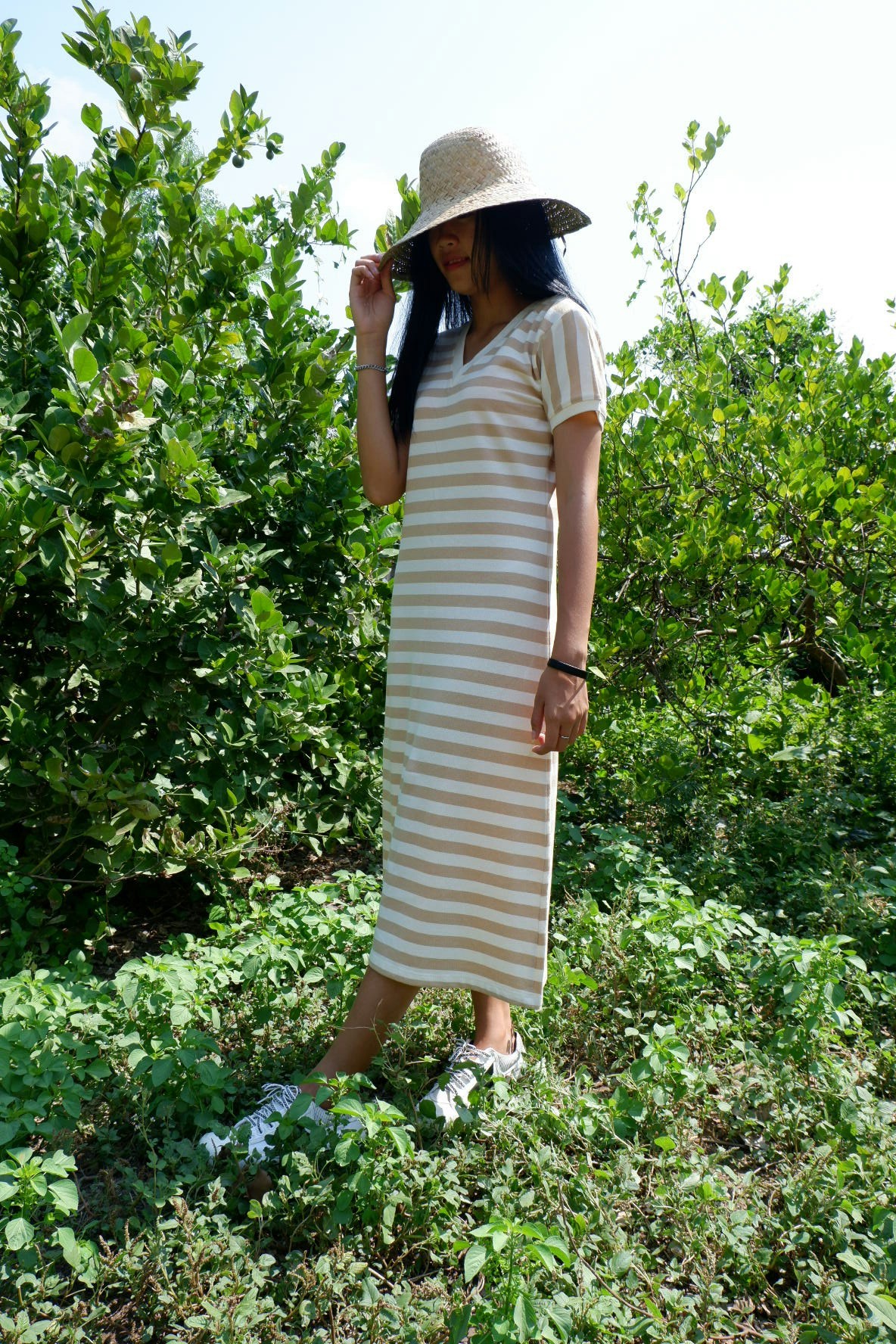 ชุดเดรสแฟชั่น คอวี Size:M