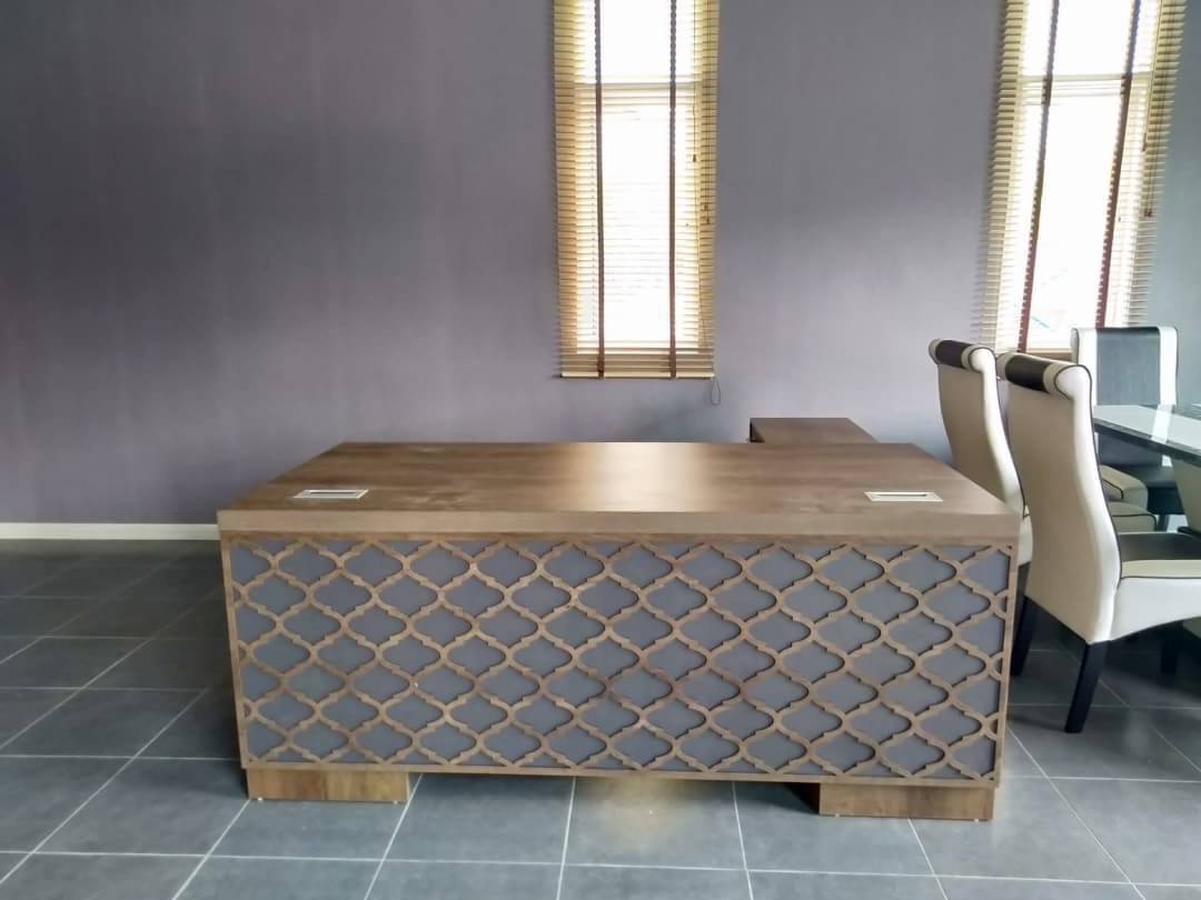 โต๊ะทำงานผู้บริหาร 2.20 เมตร