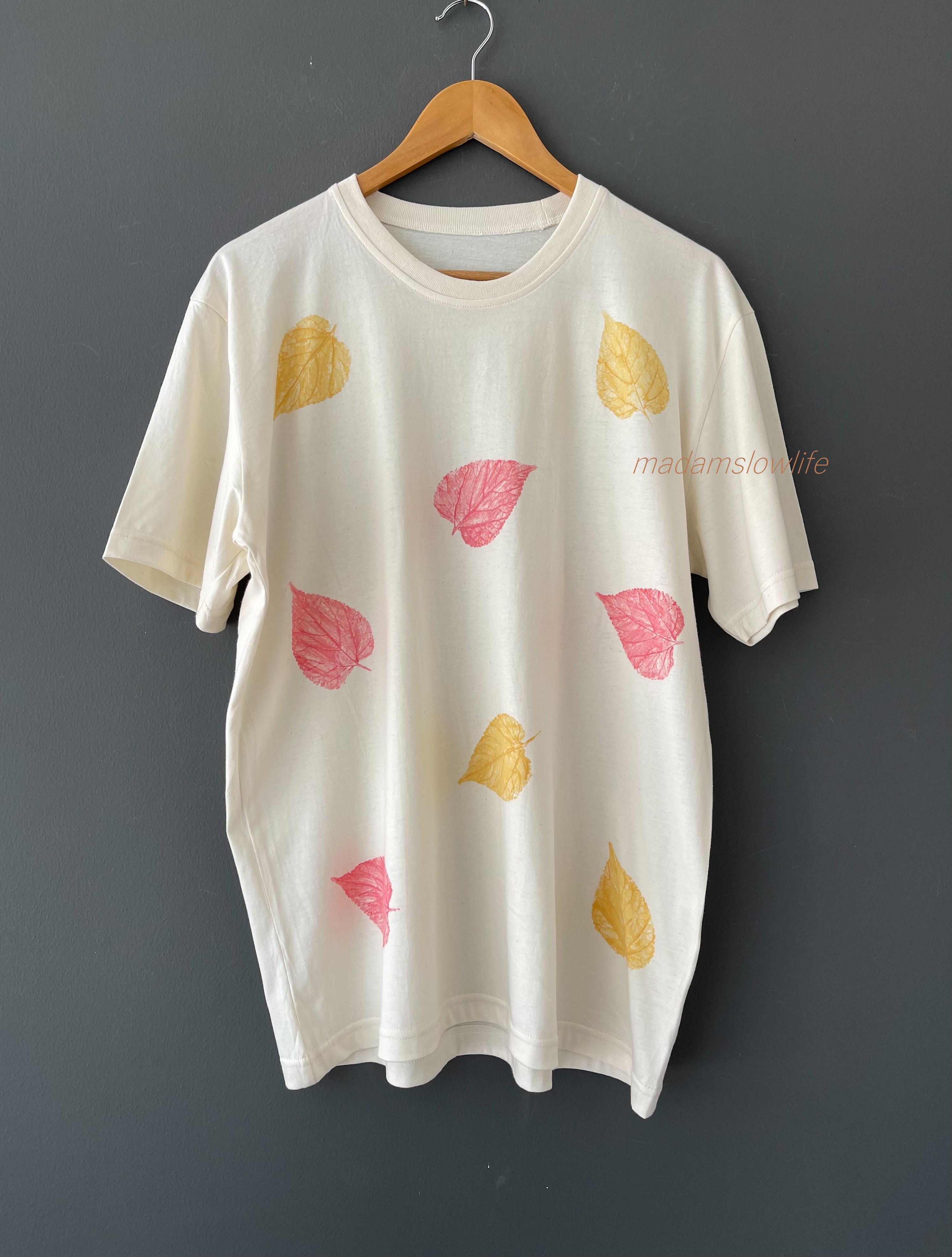 เสื้อยืดคอตตอน100% hand Print มีSize:XS,S,M,L,XL,2XL