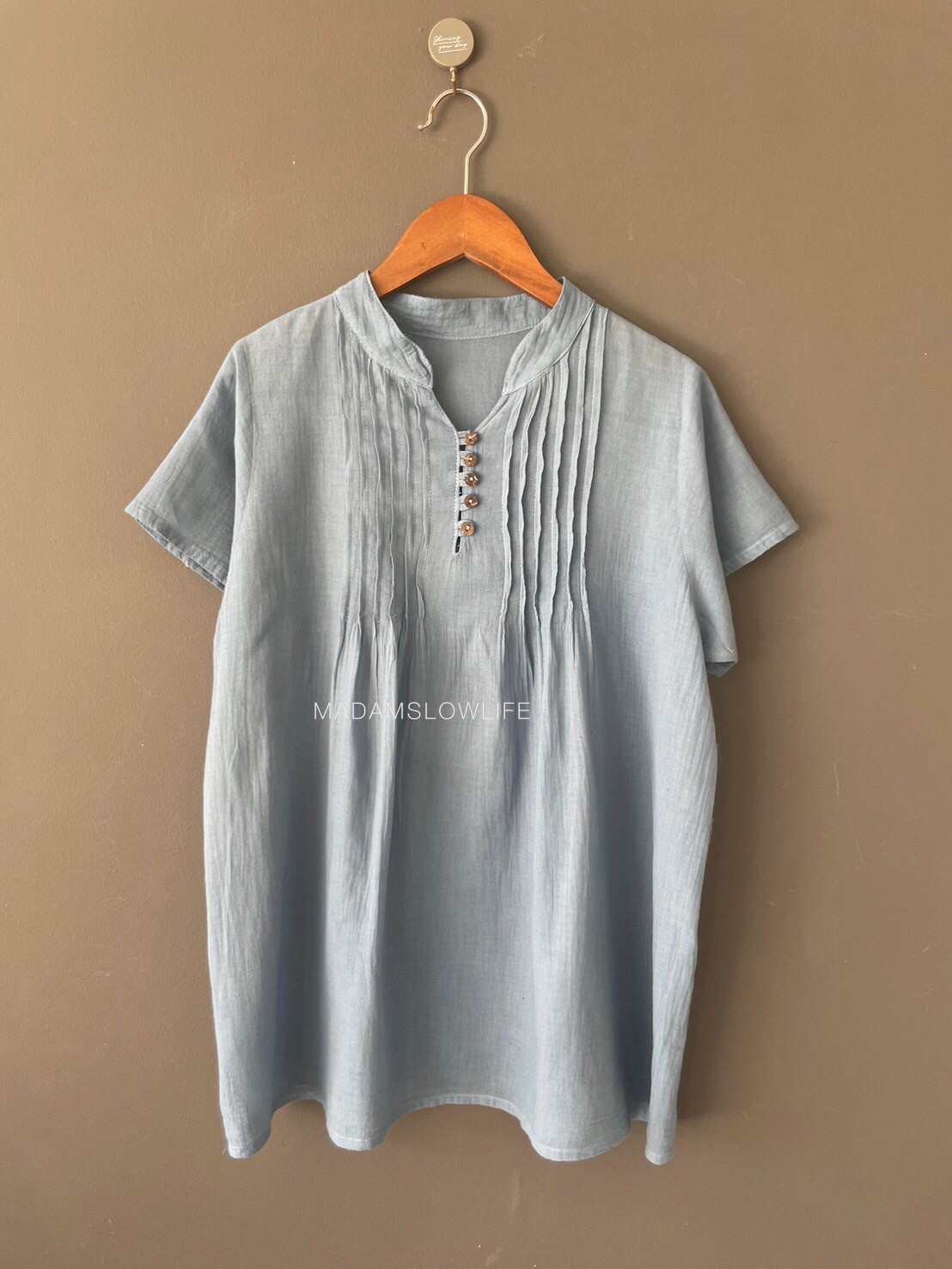 เสื้อผู้หญิง Size F สีฟ้าเทา