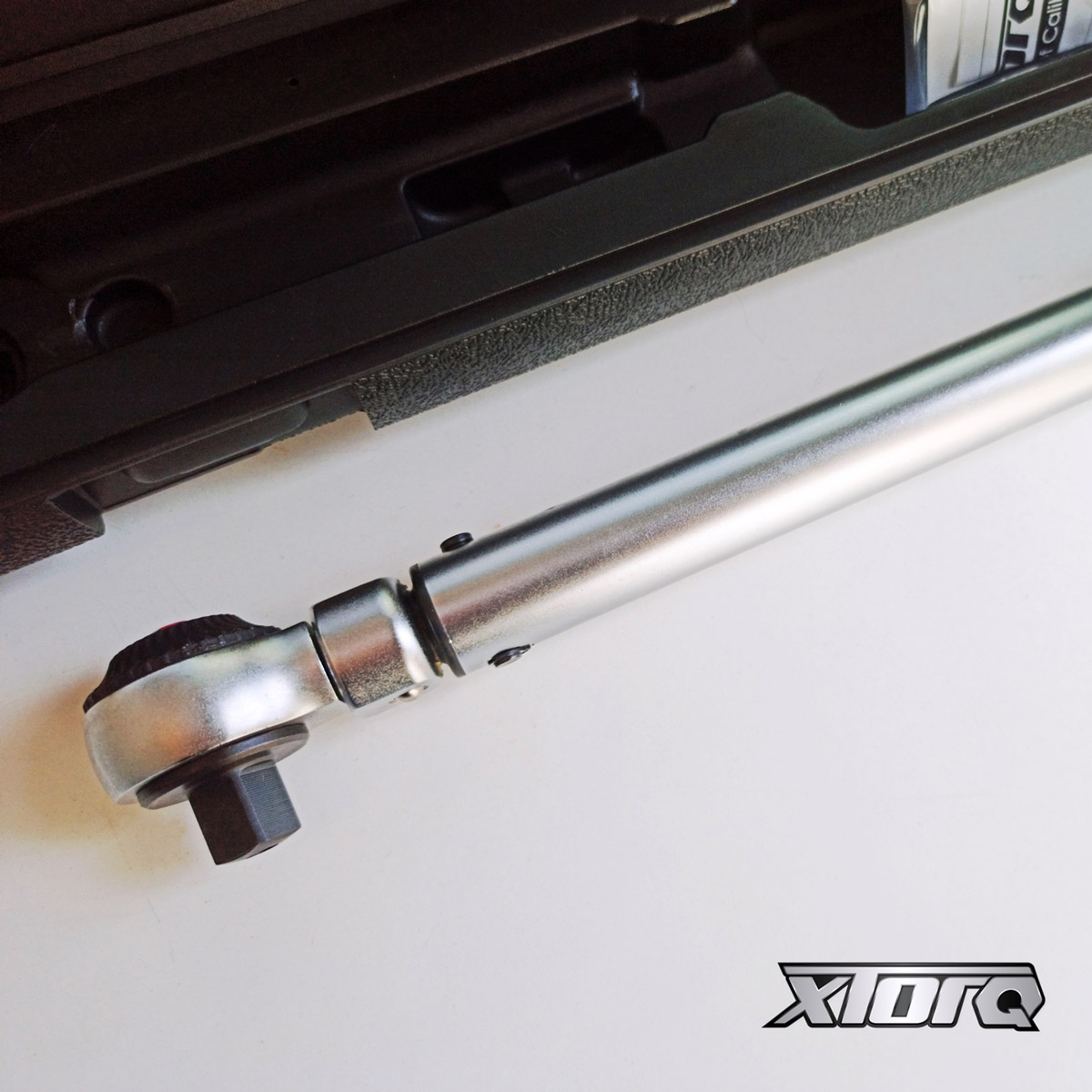 ประแจปอนด์ 1/2" 10-100NM i9TN100D (ถอดหัวได้)