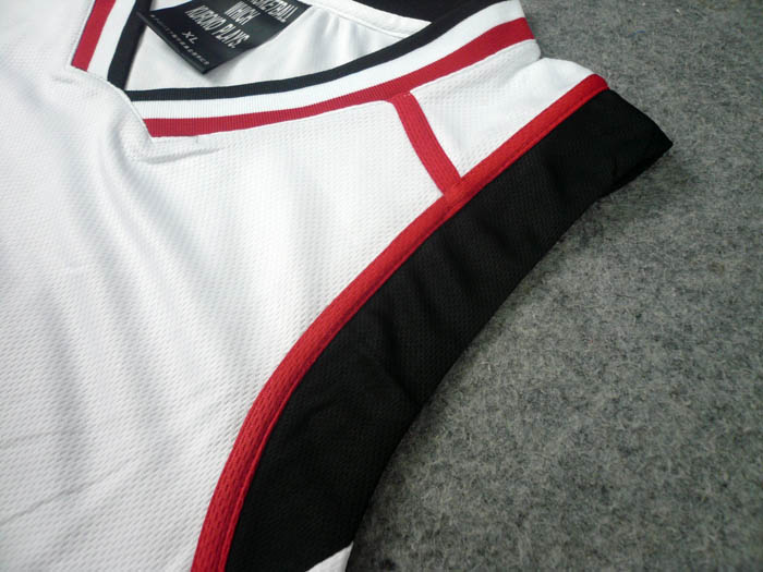 ชุดบาส SEIRIN No.10 สีขาว V2