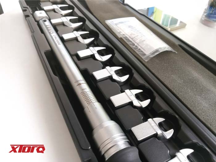 ประแจปอนด์ปากตาย เปลี่ยนหัว 40-200Nm. C14LN200 XTORQ