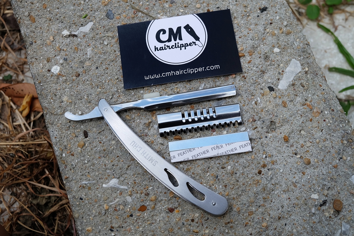 มีดโกนพับ 2in1 Smith Chu