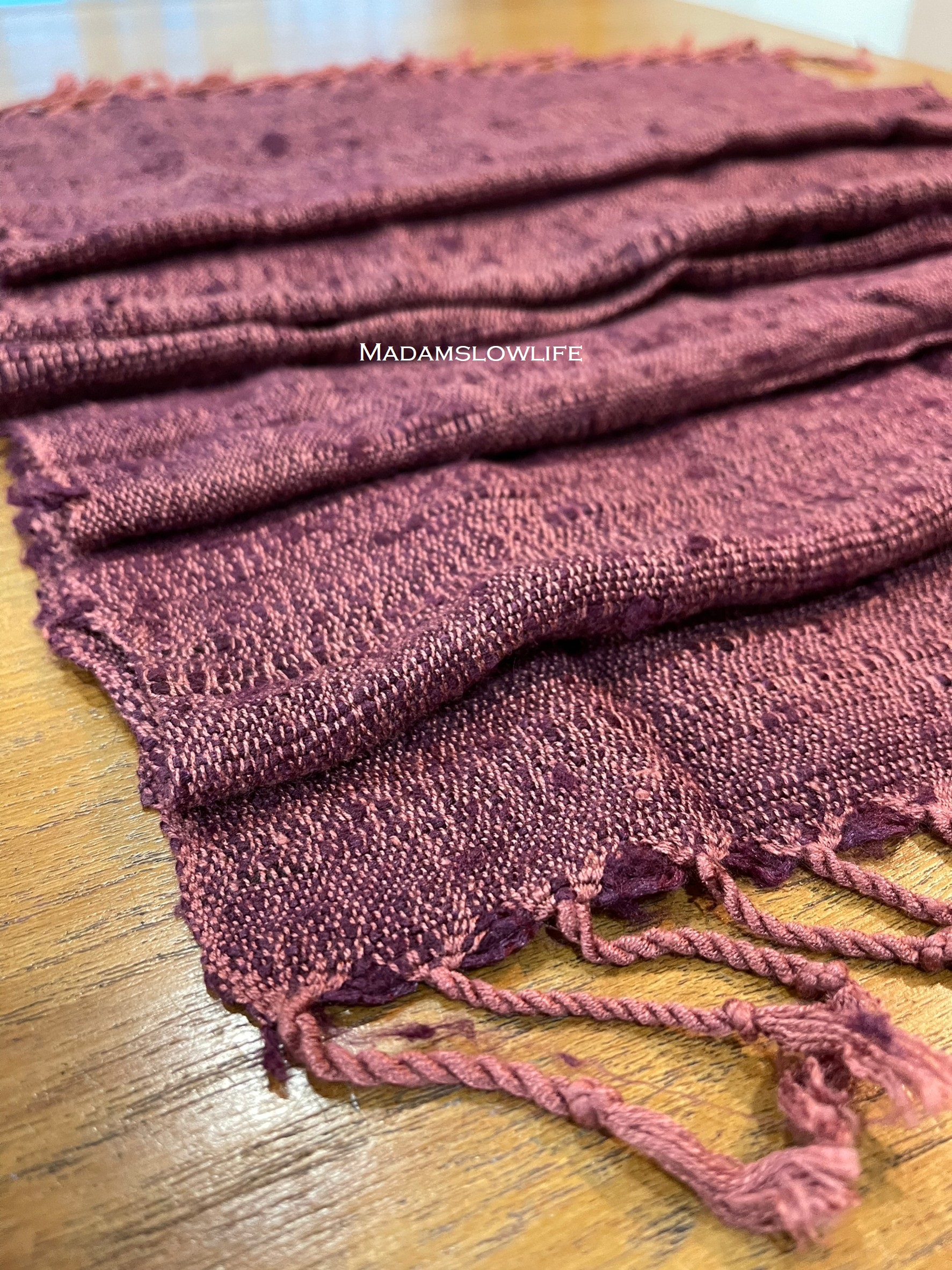 ผ้าไหมอีรี่/RUNNER ขนาด กว้าง44cm*ยาว213cm Hand made