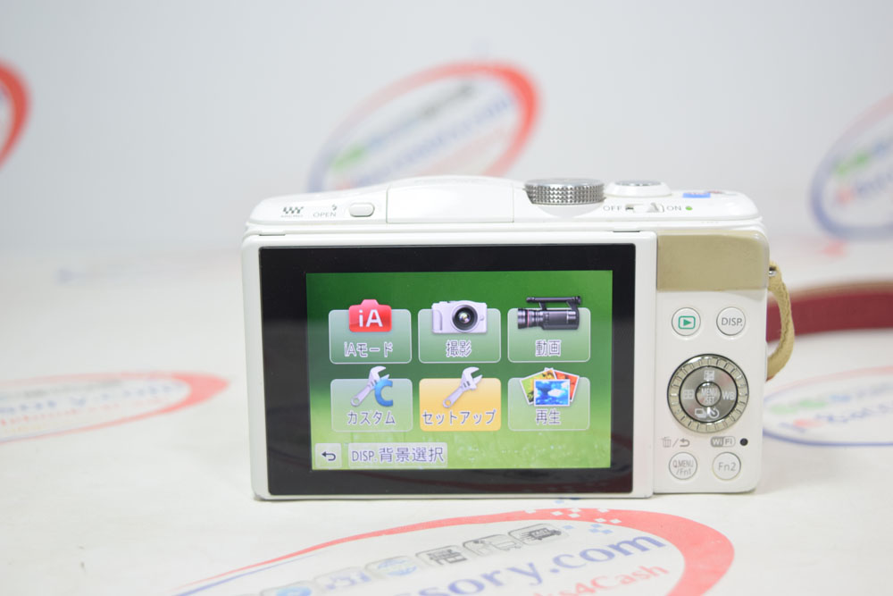 ขายกล้อง Panasonic Lumix DMC-GF6 เลนส์14-42 mm สีขาว รองรับ Wifi สภาพสวย