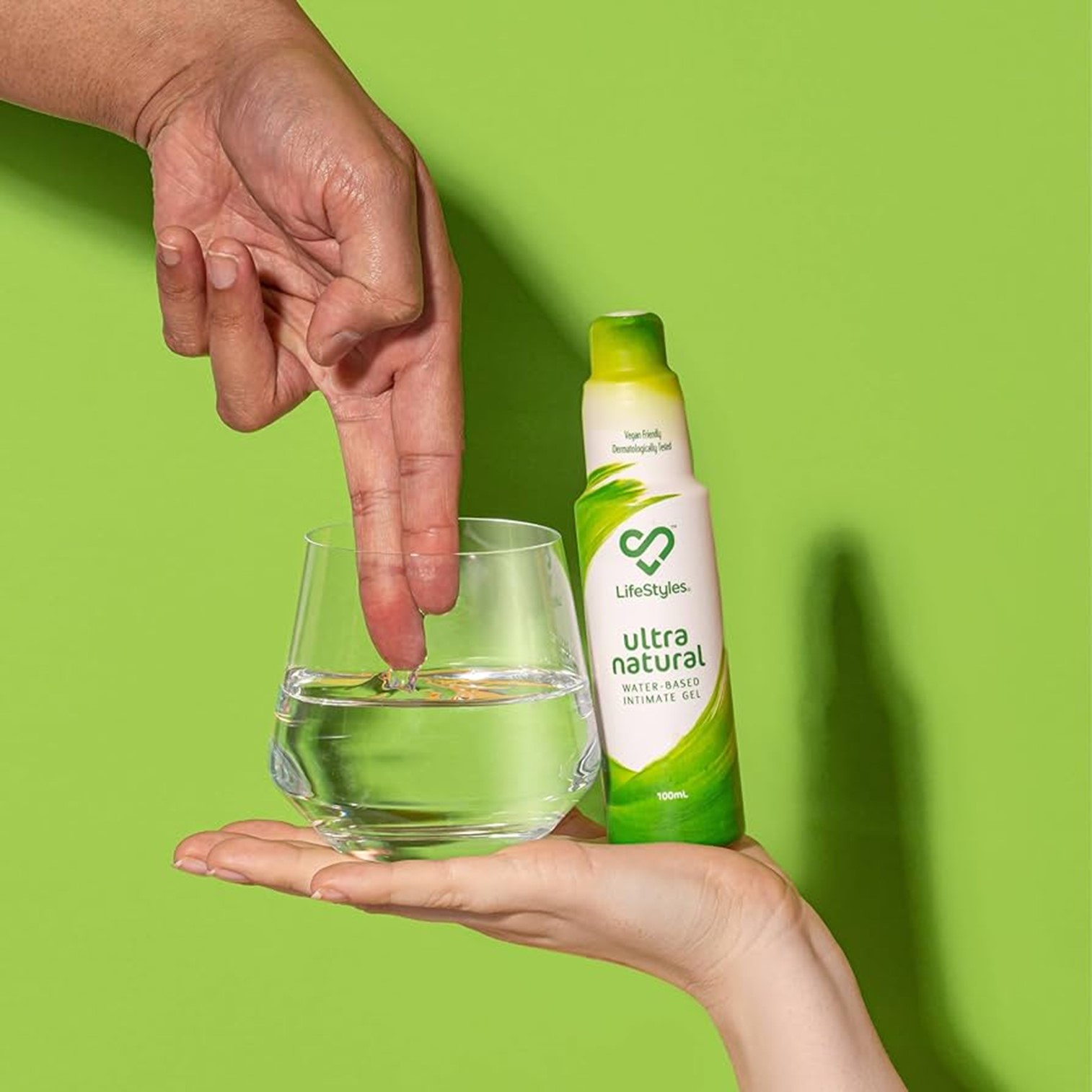 LifeStyles Ultra Natural Lubricant 100ml เจลหล่อลื่นสูตรน้ำเนื้อบางเบาสูตรอ่อนโยนพิเศษสินค้านำเข้าจากออสเตรเลียของแท้พร้อมส่ง