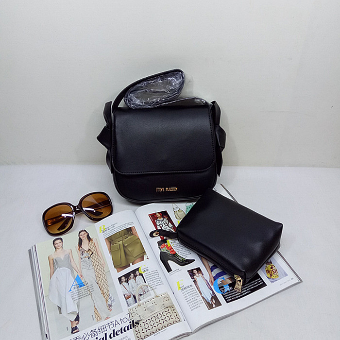 Steve Madden Bow Bag