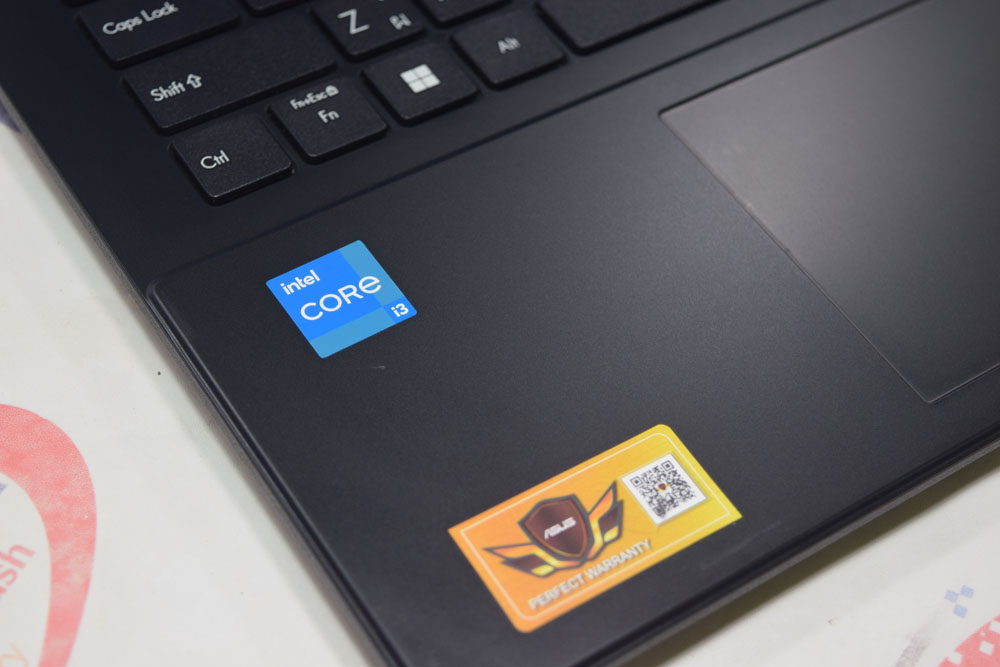 ขาย Asus Vivobook Go 15 จอใหญ่ 15” 60Hz รุ่นใหม่ i3 RAM8 สภาพ 99.99% ประกันถึง ก.ค.69