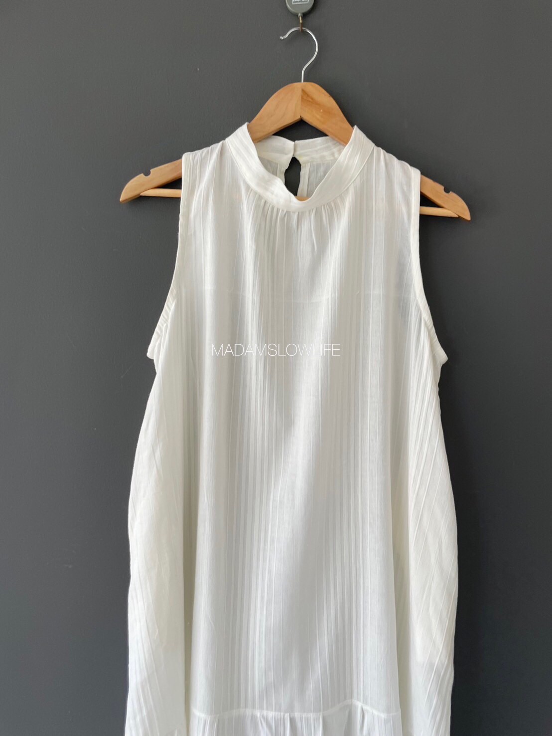 เดรสยาวคอเต่า (ชายระบาย) Size F อก 38-42 นิ้ว