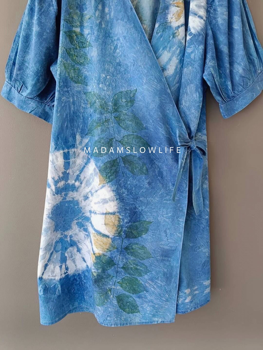 ชุดเดรสป้ายหน้าผูกโบว์