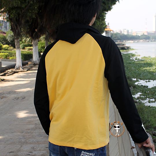 เสื้อกันหนาว ลาย one piece