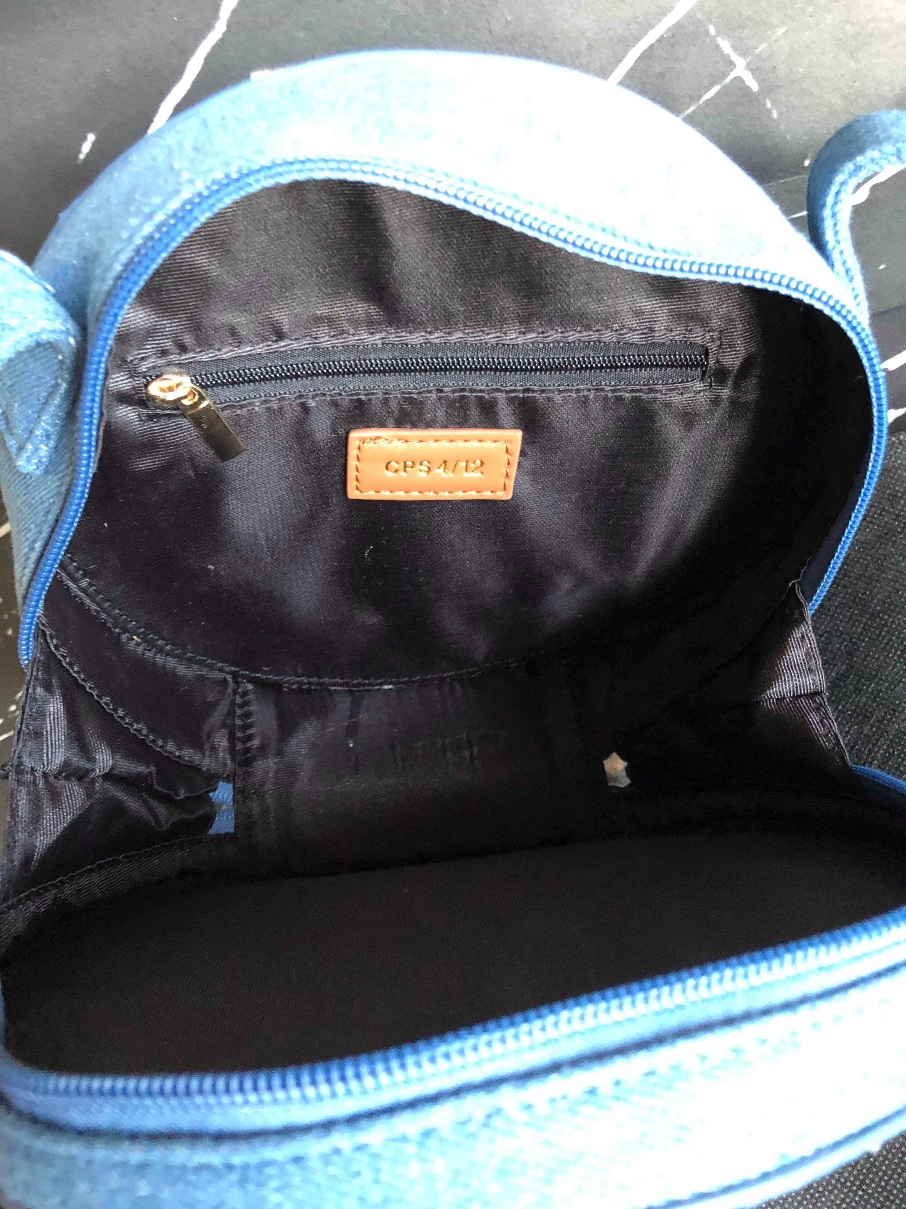 กระเป๋าสะพายข้างยีนส์ Chaps