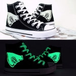 รองเท้าผ้าใบ ลาย Tokyo Ghoul