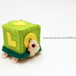 ตุ๊กตากล่องเต่า LOVE