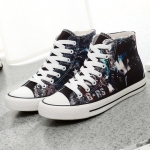 รองเท้าผ้าใบ ลาย Black rock Shooter