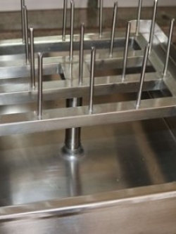 เครื่องล้างขวด All in one (ล้างขวดได้ทุกขนาดในตัวเดียวกัน)