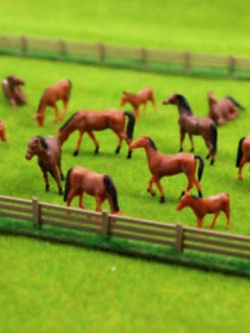 ม้า สีน้ำตาล (สเกล 1:87) คละ / ชุด 10 ตัว