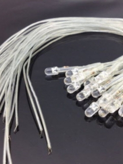 ชุด LED 5 ม.ม. 12 โวลต์ พร้อมสาย 10 ชุด