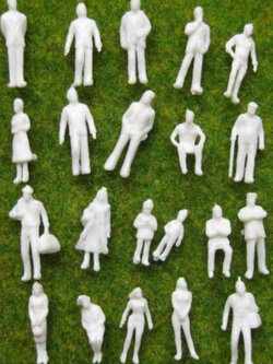 คนจิ๋ว คละแบบ สเกล 1:87 (HO/TT scale) / 100 คน ไม่เพ้นท์สี