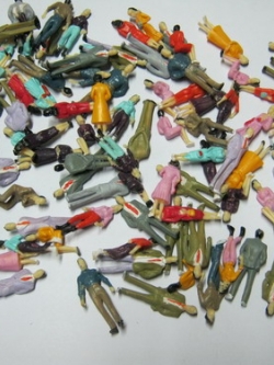 คน สเกล 1:50 คละแบบ / 50 ตัว