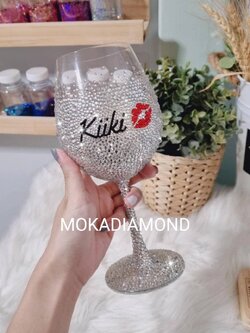 แก้วไวน์ติดเพชร สั่งทำตามแบบ