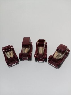 Model Car รวมรถ ชุด 4 คัน สเกล 1:87 (HO scale) Kinder Surprise Egg เยอรมัน