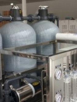 เครื่องกรองน้ำดื่ม SOFT + RO อัตรา 3000 ลิตร/วัน